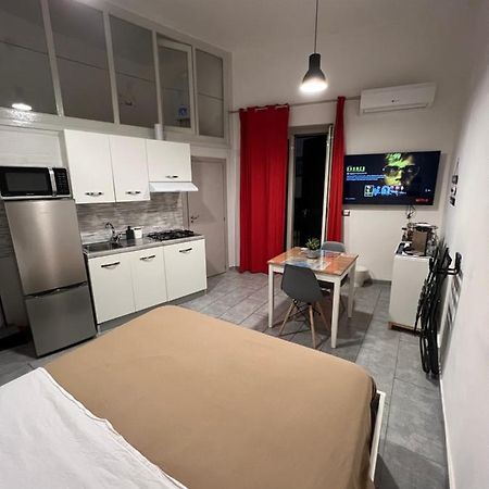 Апартаменти Punto Feliz Holiday House Неаполь Екстер'єр фото