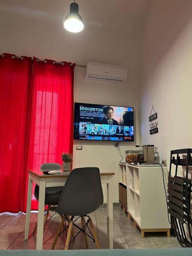 Апартаменти Punto Feliz Holiday House Неаполь Екстер'єр фото